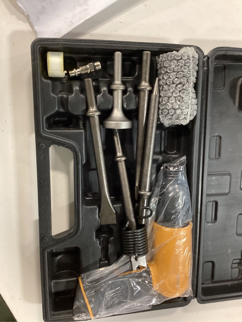 Condition photo showing Good Condition for amtovl air hammer - long barrel air chisel hammer with qick change retainer and 5pcs chisels, 190mm pneumatic hammer, 2500 bpm, 3-5/8 inch stroke for shoveling and cutting