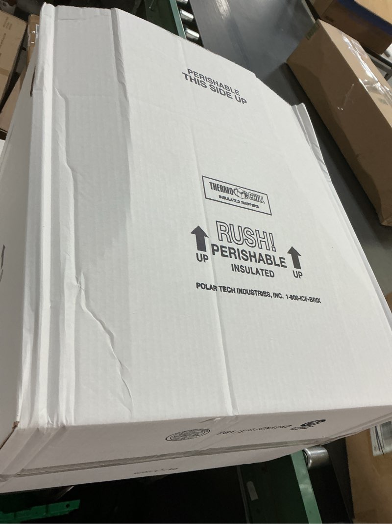 Condition photo showing As Is for Polar Tech 261C Thermo Chill Insulated Carton with Foam Shipper, Large, 19" Length x 12" Width x 12-1/2" Depth, White