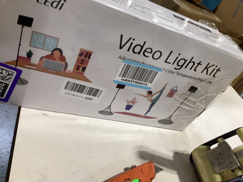 https://lotting-media.assets.bidfta.com/lotting_79920ae7-e9a4-4775-ae7b-45c76e172f1b
