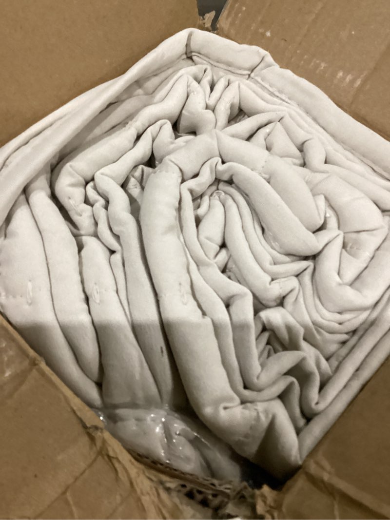 Condition photo showing As Is for ROARINGWILD Neutral Beige Twin Size Quilt Bedding Sets with 1 Pillow Sham, Lightweight Soft Bedspread Coverlet, Quilted Blanket Thin Comforter Bed Cover for All Season, 2 Pieces, 68x90 inches Wheat Twin