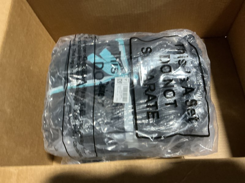 Condition photo showing Good Condition for Jexine 100 Pcs Non Woven Bags Reusable Gift Bag with Handles Shopping Tote Grocery Goodie Party Treat Bags Favors(Black)