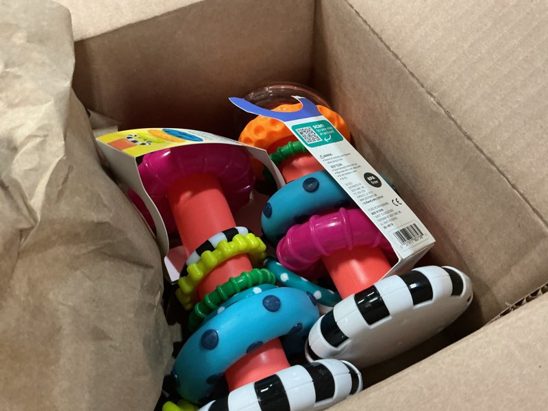 Condition photo showing Good Condition for sassy stacks of circles of 2