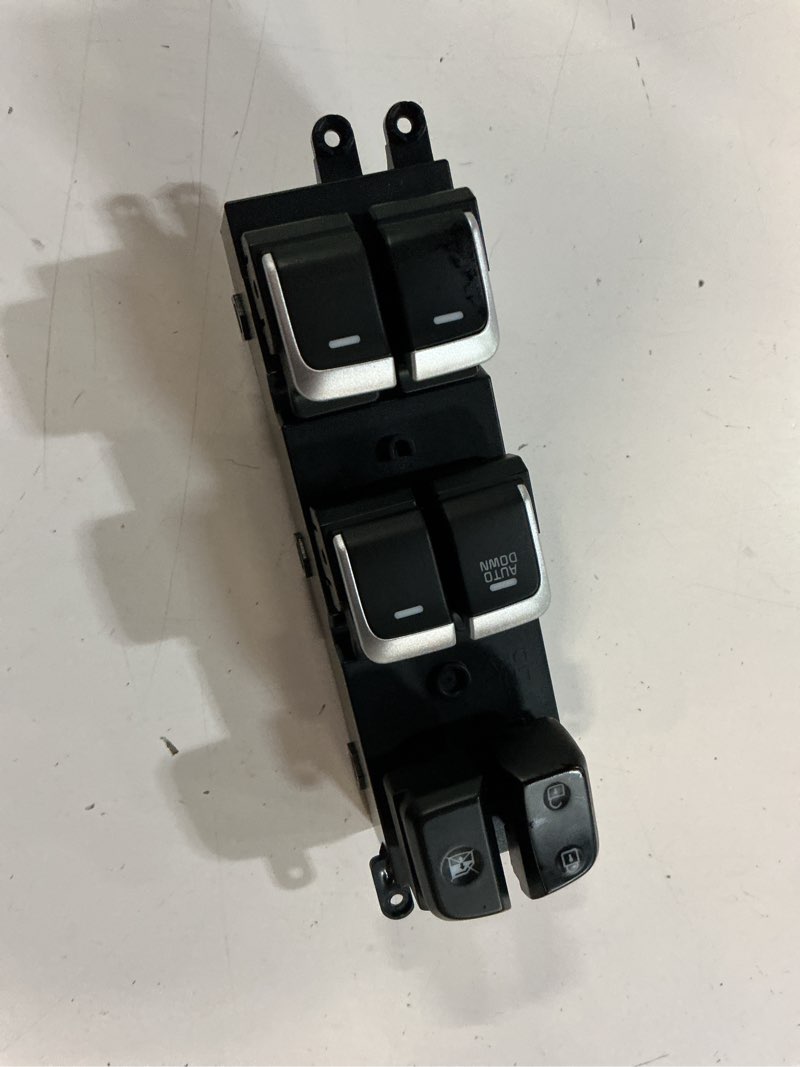 Condition photo showing Good Condition for 93570-b2100ca front left master power window switch fit for kia soul with auto down 2014–2019 driver side window door control switch replacement