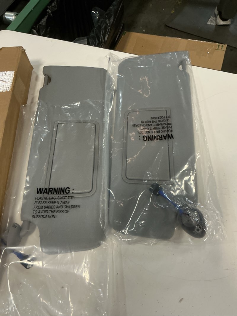 Condition photo showing Good Condition for (Similar photo )Left Driver Side Sun Visor Compatible with Honda CRV, with Vanity Light Makeup Mirror Replaces# 83280-TLY-H11ZB (Grey)