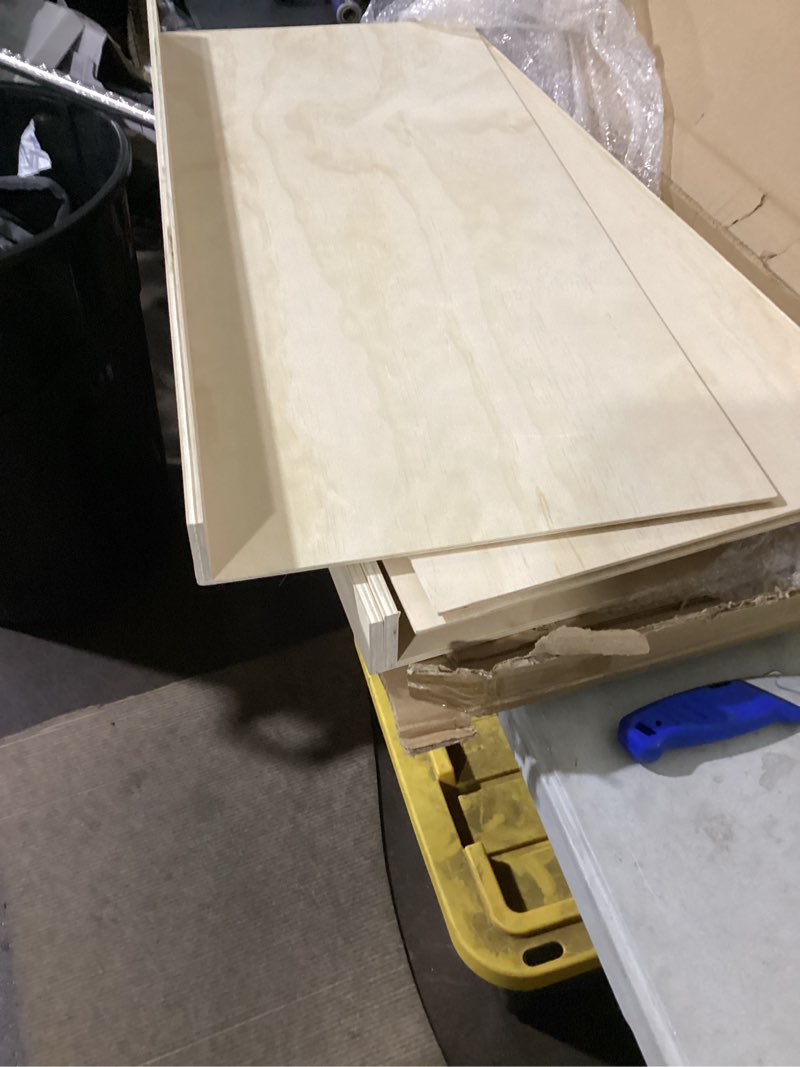Condition photo showing As Is for l shaped wooden pannel 5pc