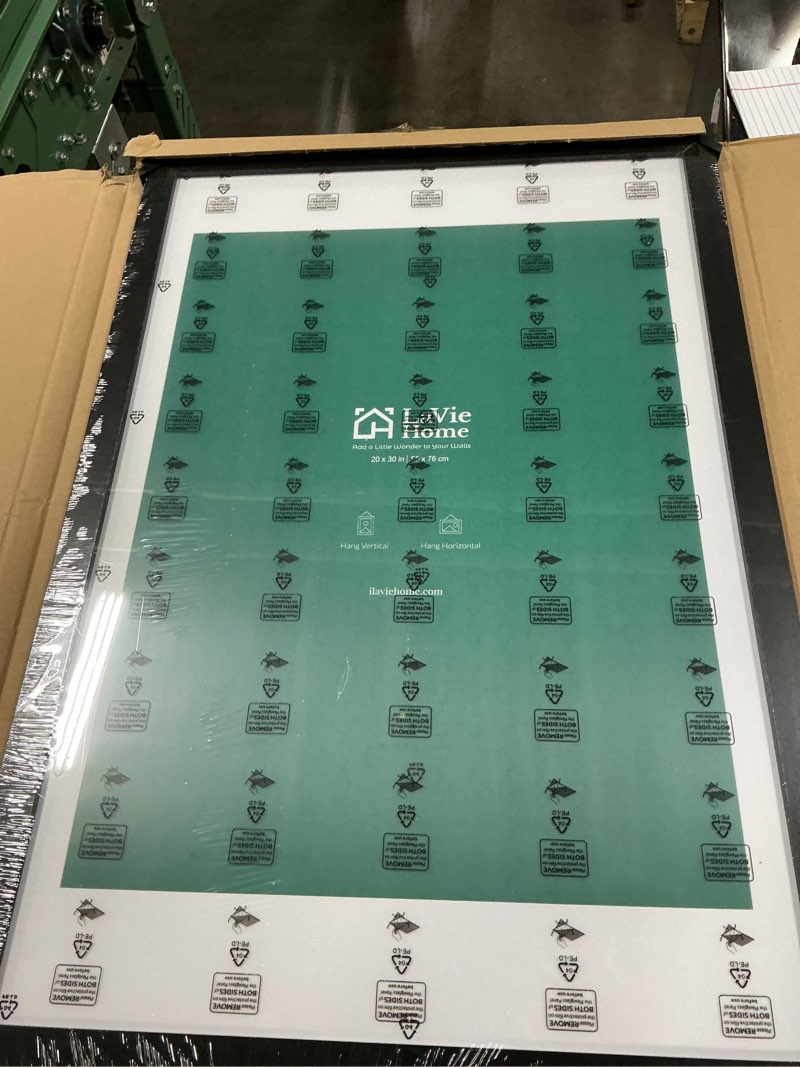 Condition photo showing New/Like New for 0840179617889 lavie home 20x30 black picture frames 1 pack l315-blk-20x30-1p-7889