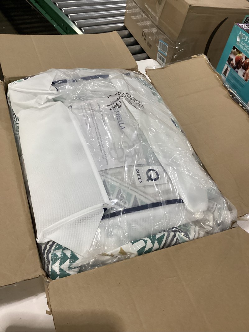 Condition photo showing New/Like New for SLEEPBELLA Comforter Queen Size, 600 Thread Count Golden Yellow & Dark Blue Bohemian Pattern Printed on White Reversible Comforter Sets,Down Alternative Bedding Set 3Pcs (Queen, Teal Geometric) Queen Teal Geometric