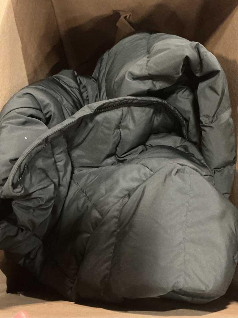 Condition photo showing As Is for the north face men's aconcagua 3 jacket | wind resistant, water repellent, 600 fill waterfowl down insulation x-large tnf black-npf