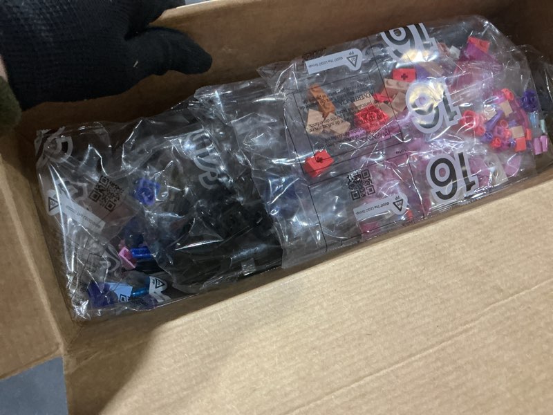 Condition photo showing Good Condition for LEGO Art The Milky Way Galaxy Building Set - Space Decor DIY Kits for Adults for Bedroom Wall, Ages 18+ - Gift Ideas, Men & Women - Includes Frame for Display - 31212