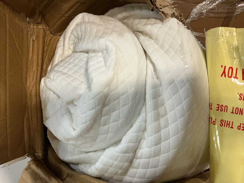 Condition photo showing Good Condition for fdw full mattress 6 inch gel memory foam mattress for cool sleep & pressure relief  medium firm mattresses white