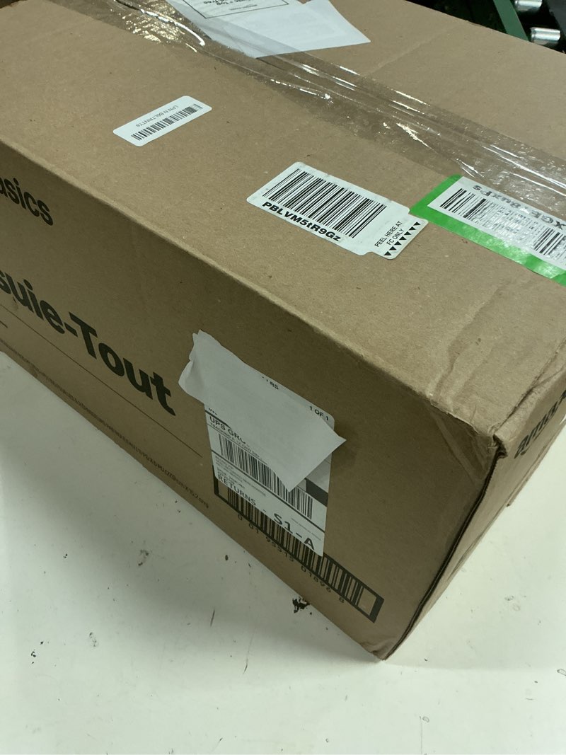 Condition photo showing New/Like New for amazon basics 2-ply flex-sheets paper towels, 12 basics rolls = 40 regular rolls, everyday value with 150 sheets per roll, packaging may vary