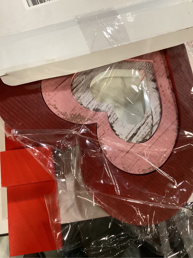 Condition photo showing Good Condition for 3 Pcs Valentine's Day Table Decorations Wooden Heart Shape Sign Romantic Home Centerpiece Red Heart Stackable with Base Rustic Tiered Tray Decor for Wedding Party Anniversary Valentines Gift