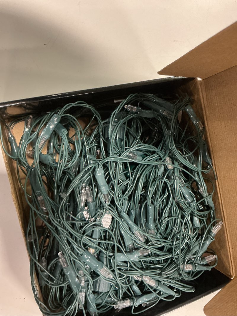 Condition photo showing Good Condition for Philips 150 LED Multicolored Faceted Mini Net Lights Multicolored Mini