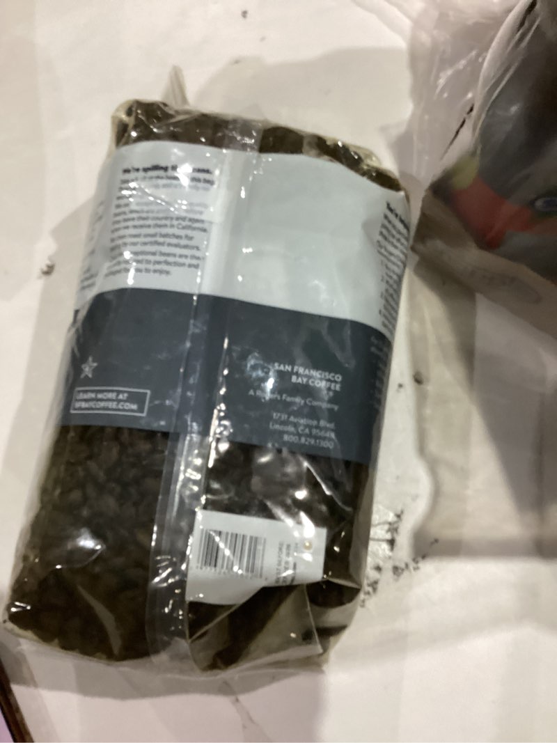 Condition photo showing New/Like New for San Francisco Bay Coffee - Flavored Medium Roast Whole Bean Coffee - Hazelnut Crème (2 lb bag) Hazelnut Crème 32 Ounce (Pack of 1)