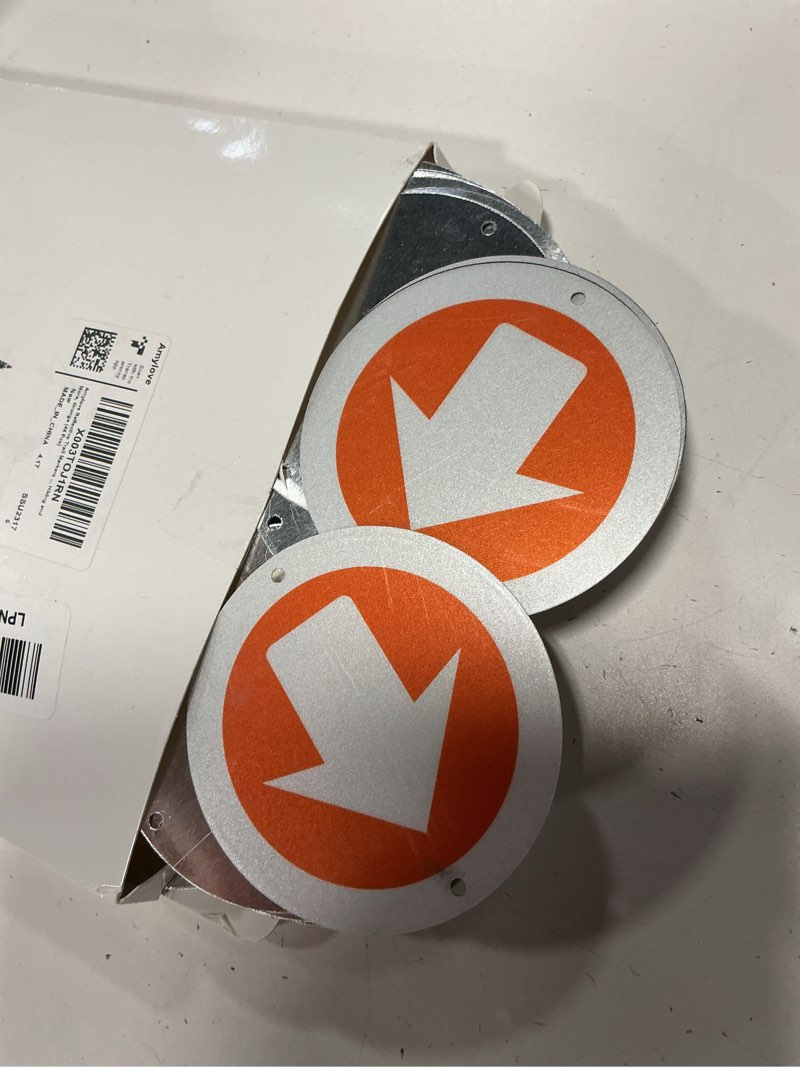 Condition photo showing Good Condition for amylove reflective trail markers bright lightweight signs glow trail arrows markers for tree marking reflector camping hunting hiking and more, orange 48