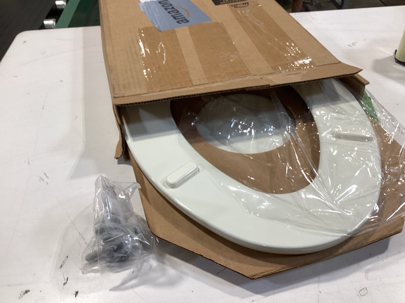 Condition photo showing Good Condition for bemis 1500ec durable wood toilet seat with easy clean hinges, made in usa, elongated, biscuit biscuit elongated