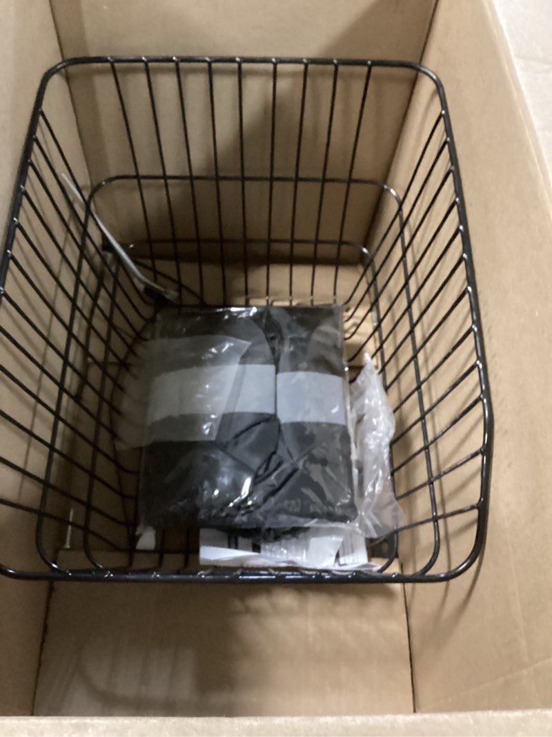 https://lotting-media.assets.bidfta.com/lotting_7a22e8d1-2ce5-466c-9c80-6fcfe063ca67