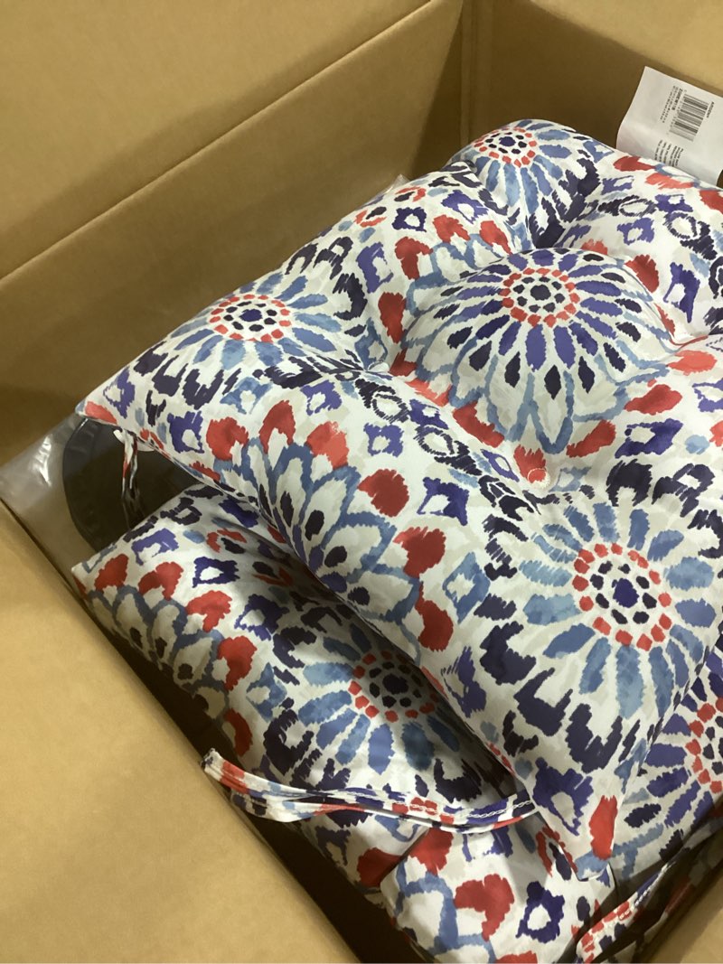 Condition photo showing New/Like New for arden plush indoor/outdoor rocking chair cushion set, 18 x 20, water repellent, fade resistant, tufted cushion for rocking chairs clark blue rocking chair cushion clark blue