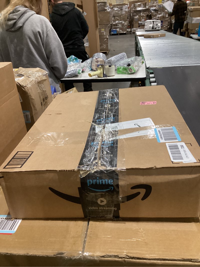 Condition photo showing New/Like New for AMUGISH 3D Geometric Wall Mural Wallpaper – Luxurious Black & Gold Woven Pattern, Modern Metallic Texture – Peel and Stick, Removable Large Wall Décor for Living Room, Office, Bedroom