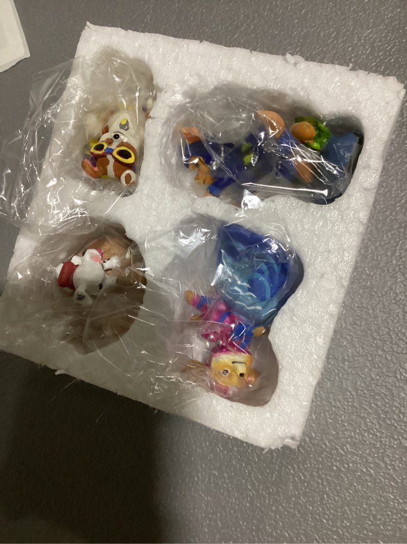 Condition photo showing New/Like New for Penn-Plax Paw Patrol Aquarium Ornament Bundle â€“ Includes Chase, Marshall, Rubble, and Skye â€“ 4 Pieces â€“ Mini