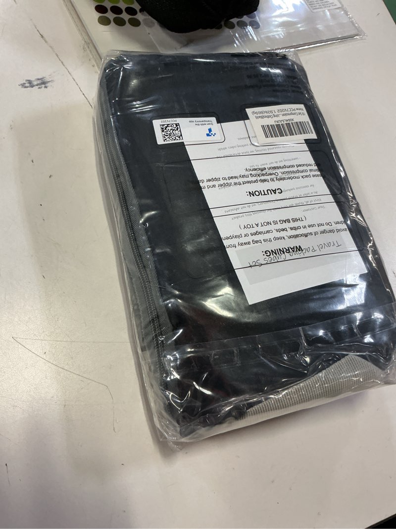 Condition photo showing Good Condition for 10 Set Compression Packing Cubes for Travel Essentials,Compressible Expandable Packing Cubes for Suitcase,OlarHike Luggage Organizer Bags for Travel,Handy Helper for Organizing Clothes(Black) Black 10 set