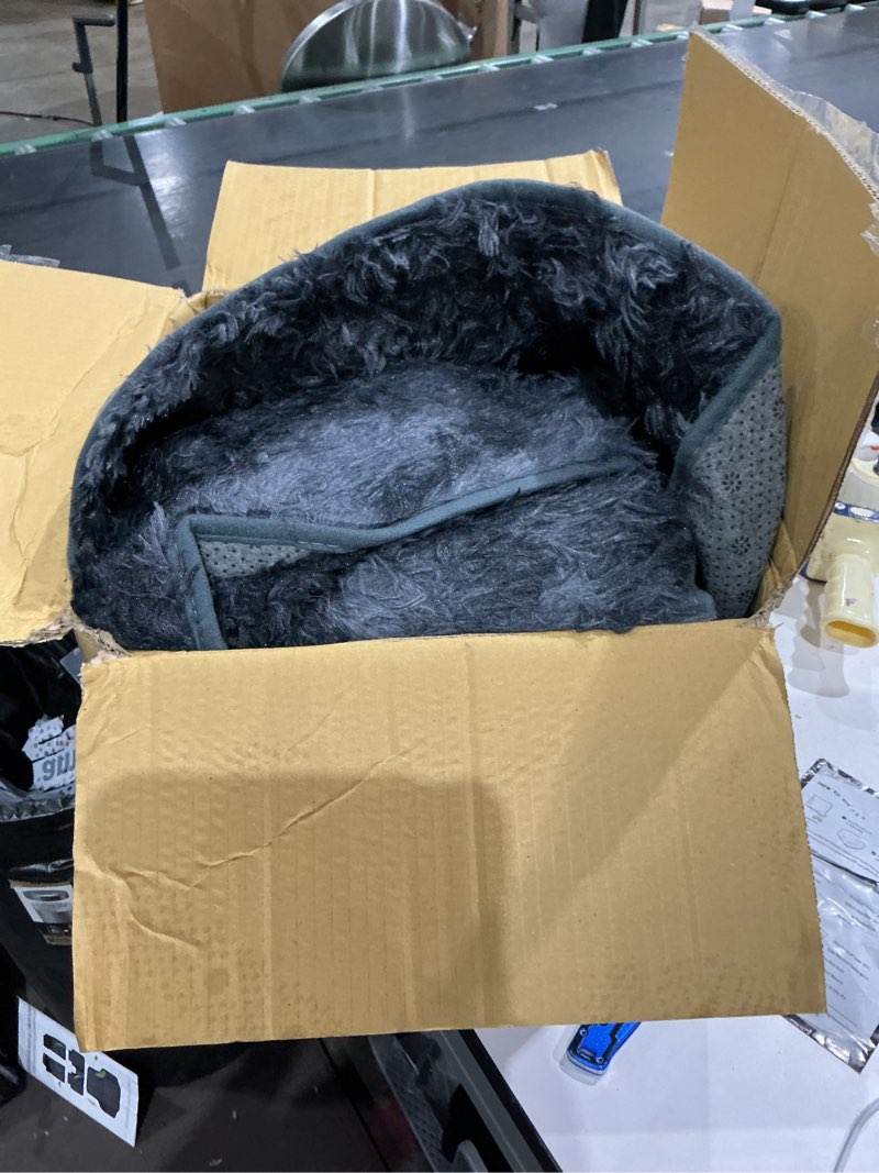 Condition photo showing As Is for unknown size)area rugs for living room ultra soft fluffy rug for bedroom, modern shaggy carpets fuzzy rug for girls boys room home indoor nursery teens dorm decor, upgrade non-slip durable, tie-dyed blue grey 6x9ft tie-dyed blue grey