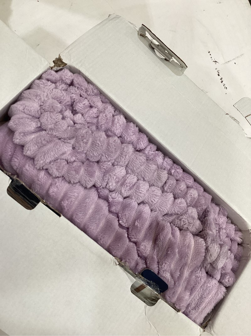 Condition photo showing Good Condition for klaggie electric heated throw blanket sherpa 50"x60" purple machine washable 6 heat settings 4 hours auto off overheat protection for home office use purple 50"x60"