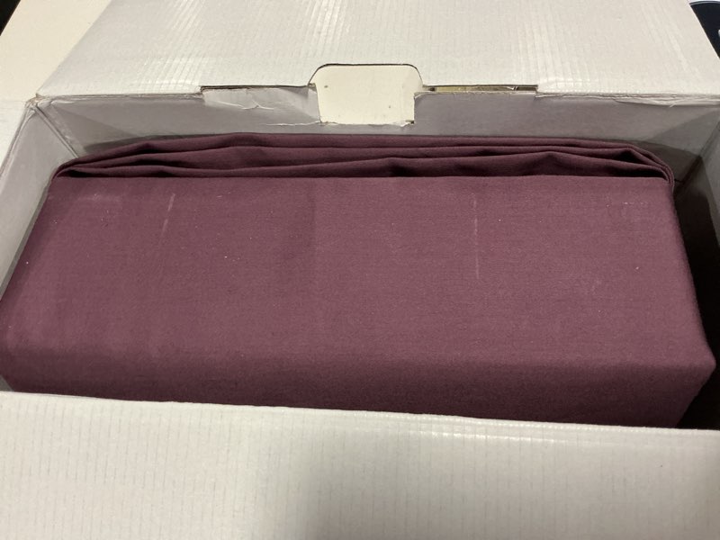 Condition photo showing Good Condition for carressa linen 100% egyptian cotton full size sheets - 600 series hydrangeas collection full size eg