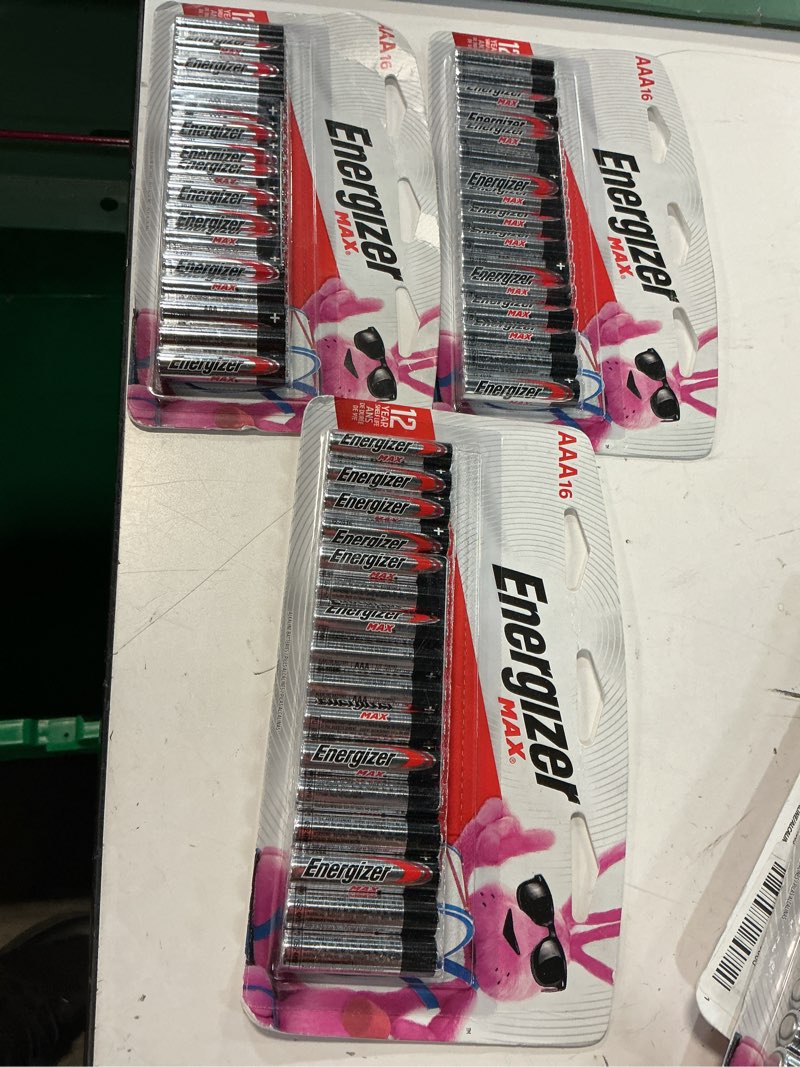 Condition photo showing Good Condition for energizer max alkaline aaa batteries - 3 pack
