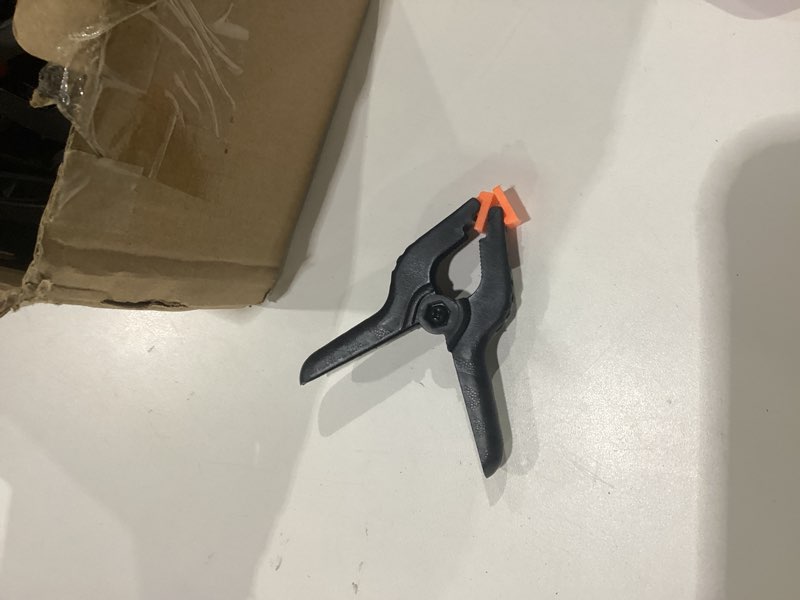 Condition photo showing New/Like New for 24 pack 3.5 inch plastic spring clamps, black heavy duty clips, backdrop clips, plastic clamps for crafts, backdrop stand, woodworking, photography 3.5in-24p
