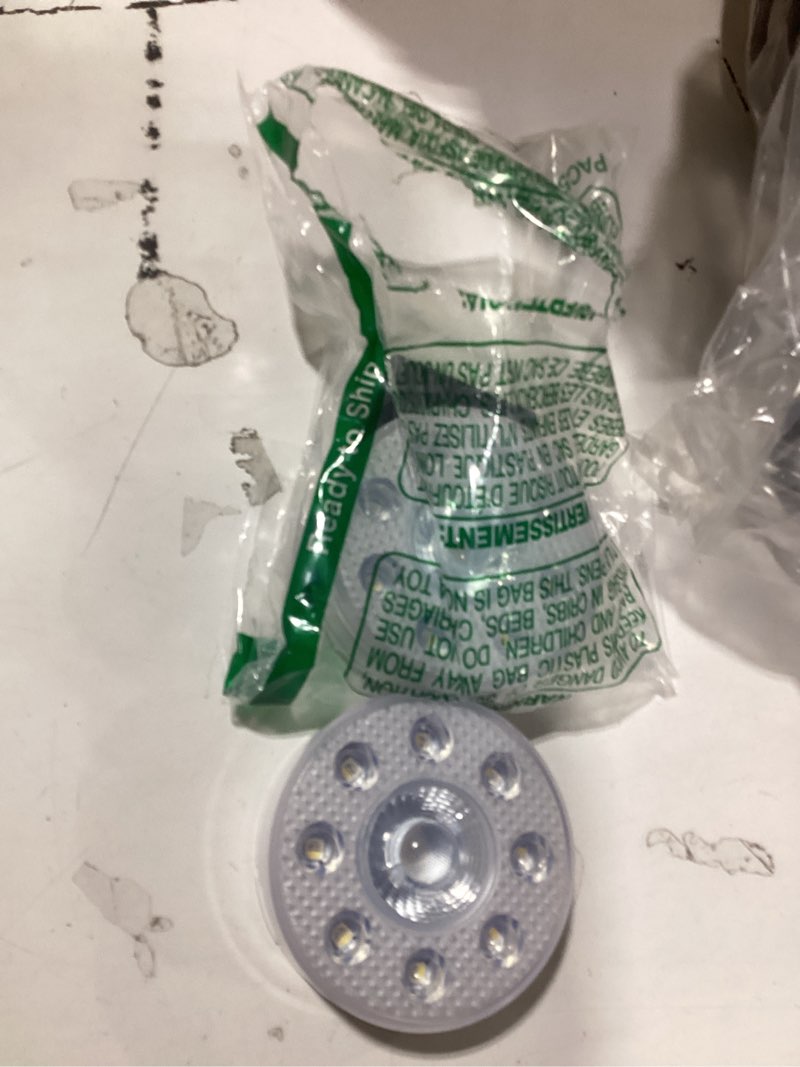 Condition photo showing Good Condition for Similar product not like stock photo Recessed Downlight 110V Dimmable 3WCOB CRI80 Spotlight Lamp Daylight 2 Inch Adjustable Angle Lighting Kits 5000K-5500K Ceiling Lights Pack of 4 With LED Driver Daylight White(5000-5500K)