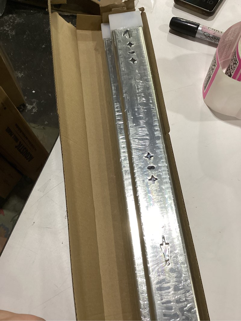 Condition photo showing New/Like New for SLIDEWAY Heavy Duty Locking Drawer Slides 1 Pair 12 14 16 18 20 22 24 32 40 Inch 150 Lbs Full Extension Ball Bearing Sliding Rails Cabinet Runners Tracks Tool Box Glides-30 With lock 30 Inch