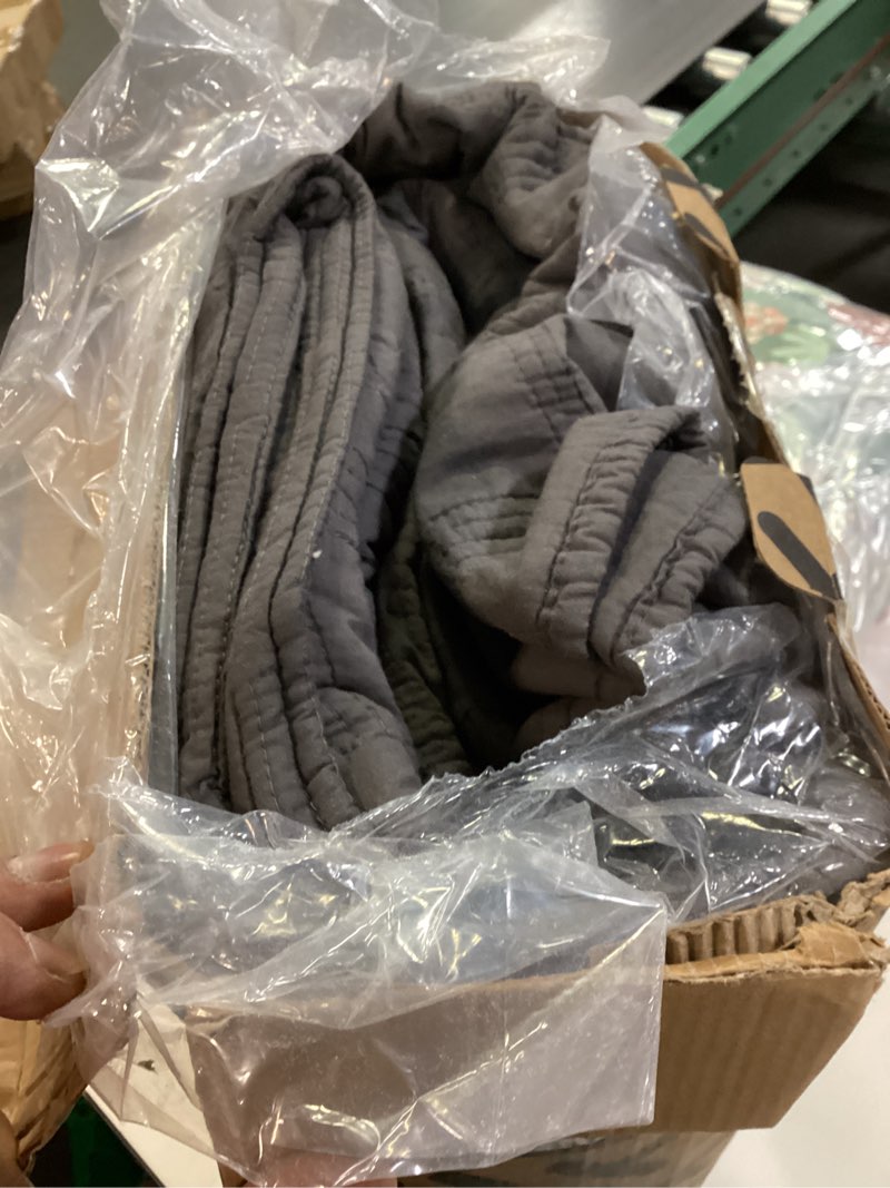 Condition photo showing Good Condition for HORIMOTE HOME 100% Cotton Quilt Set Queen Size, Dark Grey Pre-Washed 3-Piece Bedspread Coverlet Set, Cozy Lightweight Stitching Bedding Cover with 2 Shams in Geometric Pattern for All Season Dark Grey Full/Queen