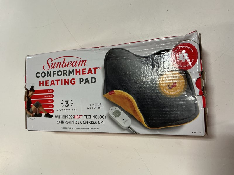 Condition photo showing New/Like New for sunbeam conformheat heating pad, 14" x 14", lightly weighted, flexible design, xpressheat technology, machine-washable, pain relief for back, shoulder, neck, grey 1 count (pack of 1)