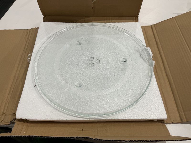 Condition photo showing Good Condition for not exact but similar to universal microwave plate replacement glass turntable | fits ge, panasonic, magic chef, hamilton beach, oster, and more 10.5inch