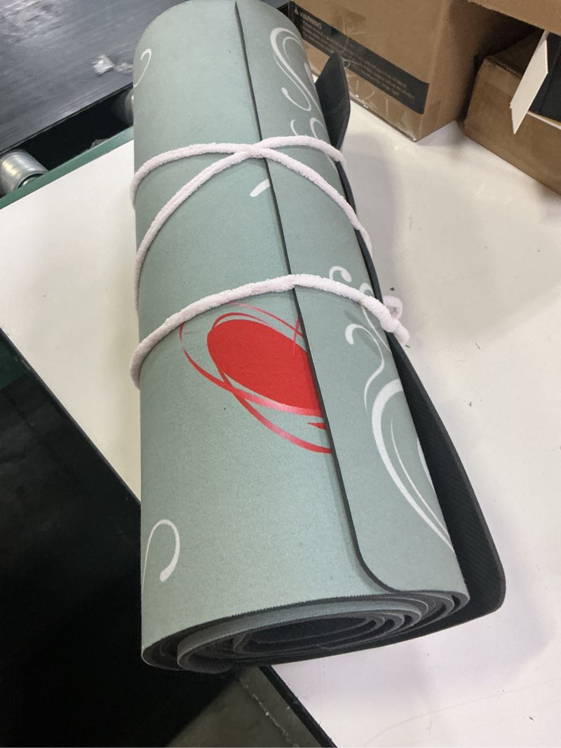 Condition photo showing New/Like New for xlhomo kitchen mats for floor 3 pieces set, non slip cushioned runners waterproof comfort kitchen rugs and mats farmhouse chef mat carpet for sink, laundry room sage green 17‘’*30‘’+17‘’*47”+17'*59"
