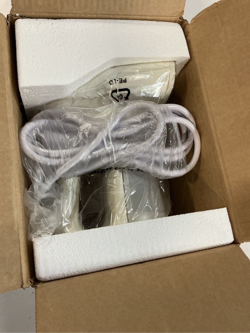 Condition photo showing Good Condition for bear steamer for clothes, handheld clothes steamer,1300w strong power garment steamer with 230ml tank,fast heat-up, auto-off, steam iron fabric wrinkle remover with brush for home and travel beige