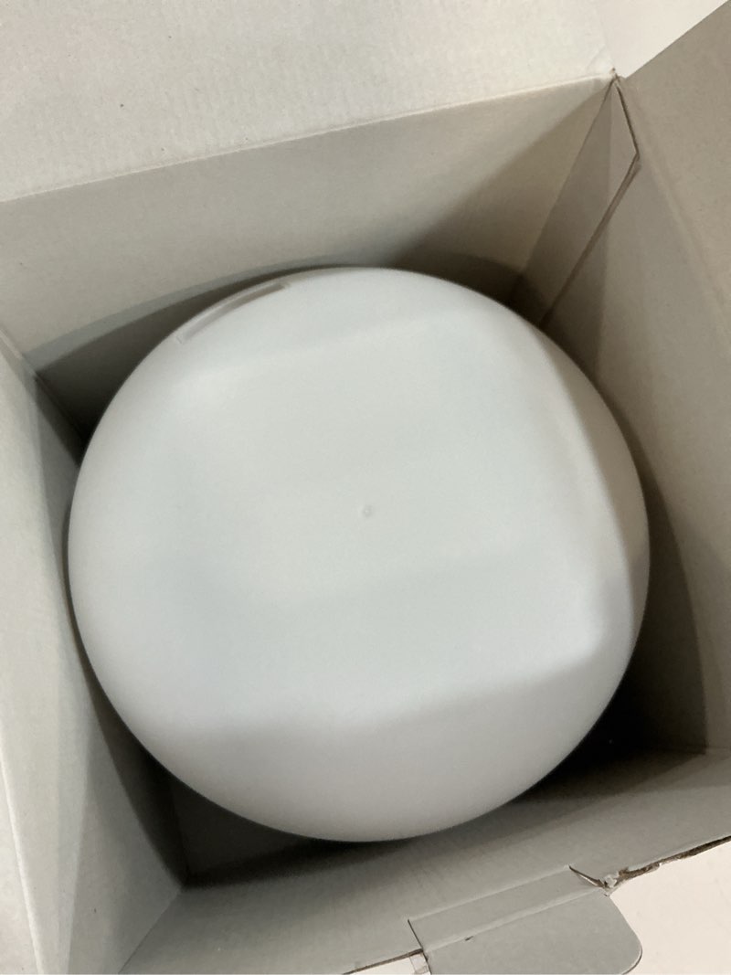 Condition photo showing As Is for InnoGear Aromatherapy Diffuser & 10 Essential Oils Set, 500ml Essential Oil Diffuser with Remote Control Ultrasonic Cool Mist Scent Humidifier Vaporizer Auto-Off Timer for Room Office Home, Brown Brown Diffuser with 10 Scents