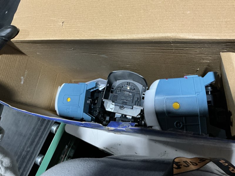 Condition photo showing Good Condition for Lionel Battery-Operated The Polar Express Toy Train Set with Bluetooth, Locomotive, Train Cars, & Track with Authentic Train Sounds, Lights, & Water Vapor Smoke Effects for Kids 4+