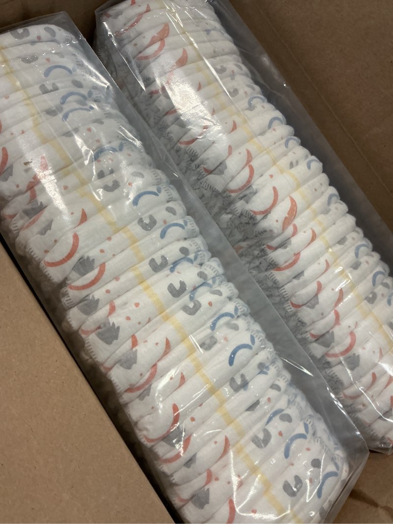 Condition photo showing Good Condition for huggies little movers baby diapers, size 4 (22-37 lbs), 66 ct, packaging may vary size 4 66