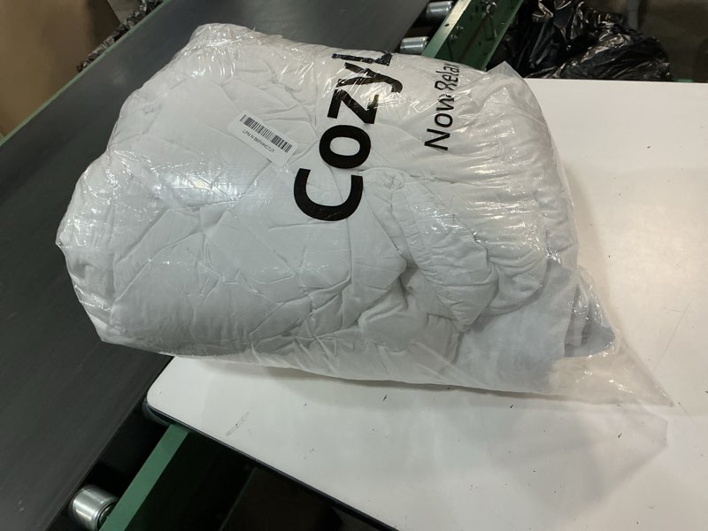 Condition photo showing Good Condition for cozylux queen comforter set white seersucker 7 pieces bed in a bag queen comforter set with sheets, luxury soft bedding set with down alternative comforter, sheets, pillowcases & shams for all seasons white queen