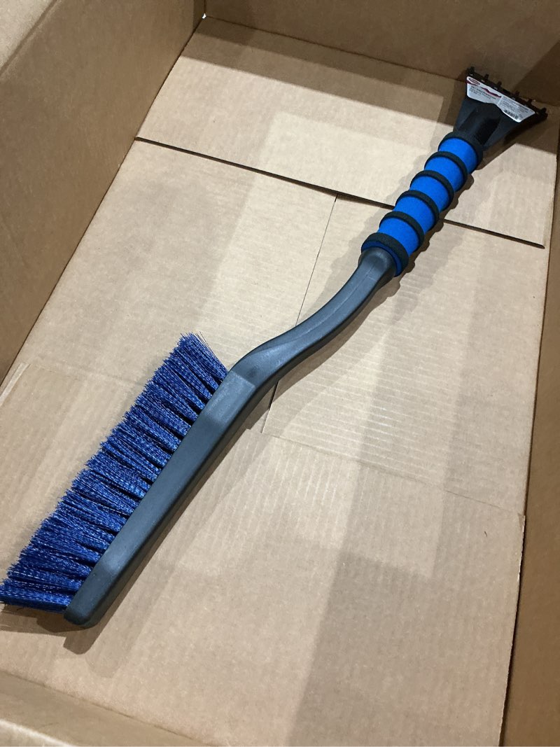 Condition photo showing Good Condition for mallory 532 26" cool snow tool snow brush