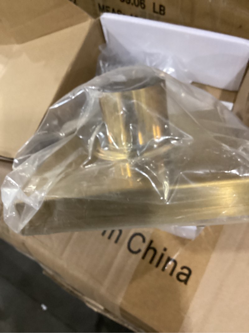 https://lotting-media.assets.bidfta.com/lotting_7aadcc02-80fb-4557-8090-598ea7ff830e