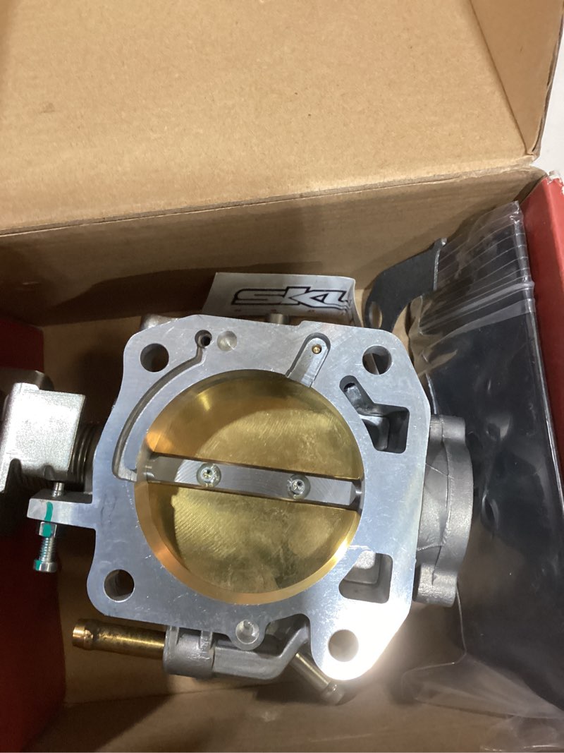 Condition photo showing Good Condition for skunk2 racing 309-05-1030 alpha series silver 66mm throttle body for honda b, d, h, f-series engines