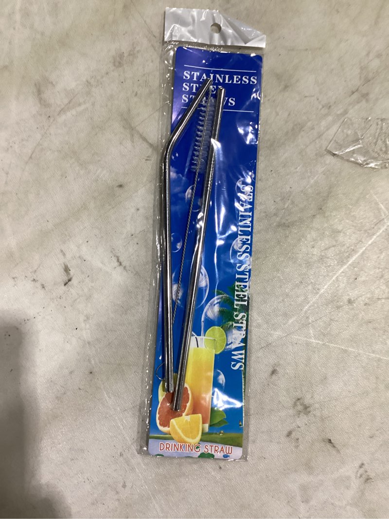 Condition photo showing Good Condition for stainless steel straw 2 pack