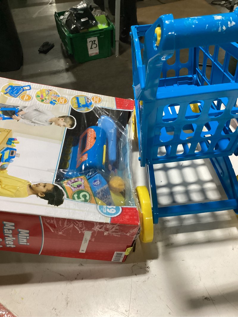 Condition photo showing Good Condition for kid connection supermarket mini market playset 39 pieces toddler toys made from durable plastic