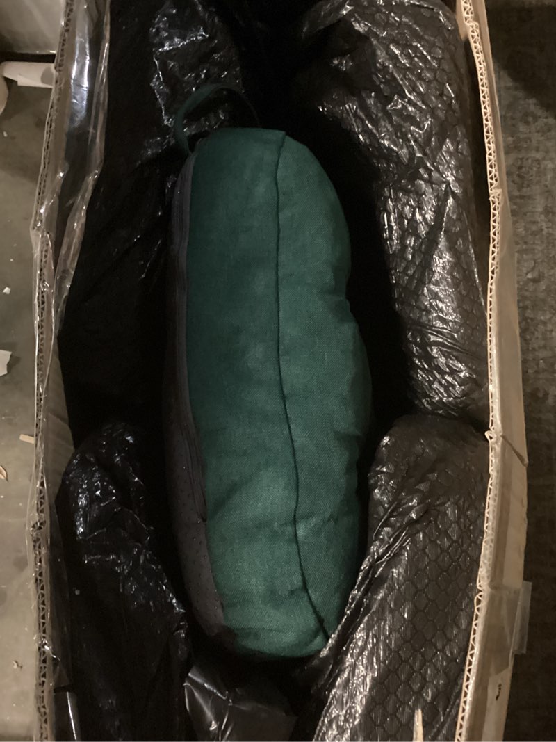 Condition photo showing Good Condition for Chair Cushions for Dining Chairs, Dining Chair Cushions, Tufted Indoor Chair Pads with Ties & Non Slip Backing, Seat Cushions for Kitchen Chairs 16.5” x 16.5” x 3.5”, Set of 6, Green Green Pack of 6