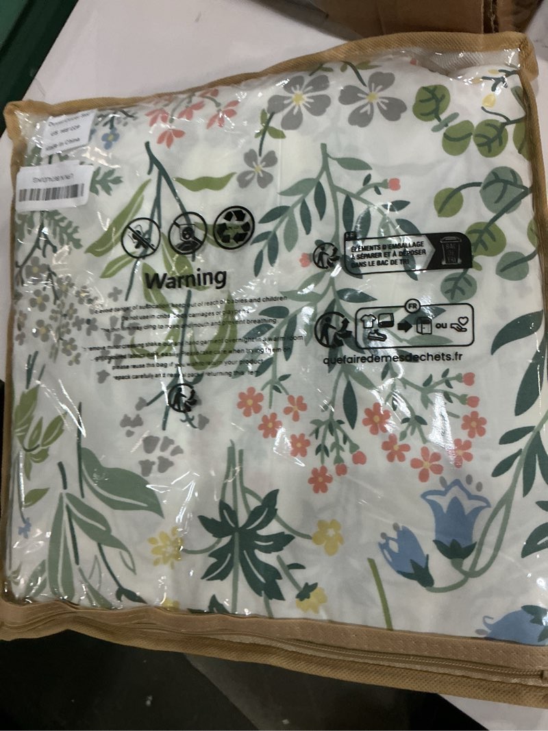 Condition photo showing As Is for duvet cover twin size 100% cotton comforter cover green floral breathable duvet cover with zipper closure & corner ties 2 pcs green fragrant grass duvet cover set green twin