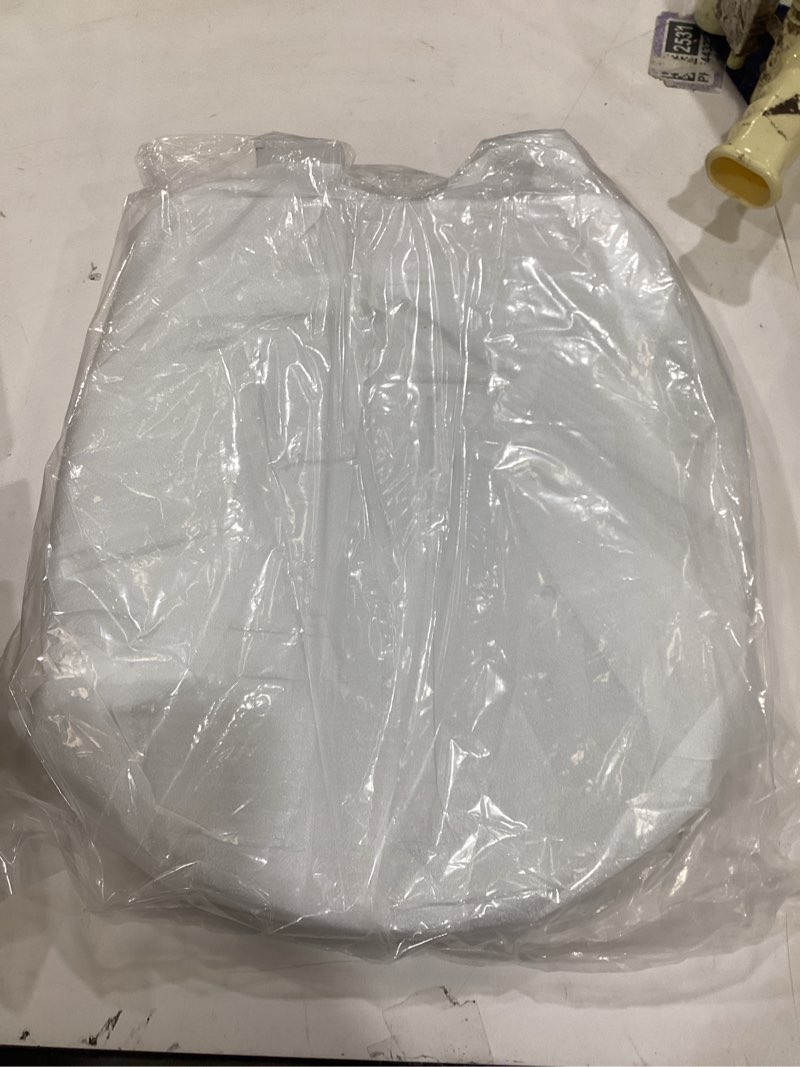 Condition photo showing New/Like New for 1M Family Toilet Seat, Patented Slow Close & Quick Releasing Technology, Anti-Wiggling, Easy to Install and Clean, Standard Round with Toddler Seat Built In (1 Piece) 1 Round with Toddler Seat Built In