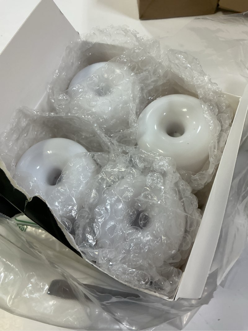 Condition photo showing Good Condition for hompavo ?upgraded? led flame light bulbs, 4 modes flickering light bulbs with upside down effect, e26/e27 flame bulb for halloween, christmas, party, indoor and outdoor home decoration (4 pack)